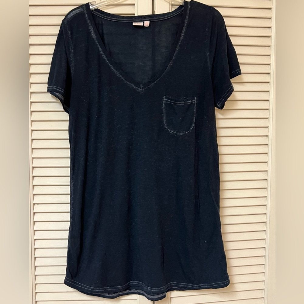 Make + Model Black Short Sleeve Top - Size Large - GUC